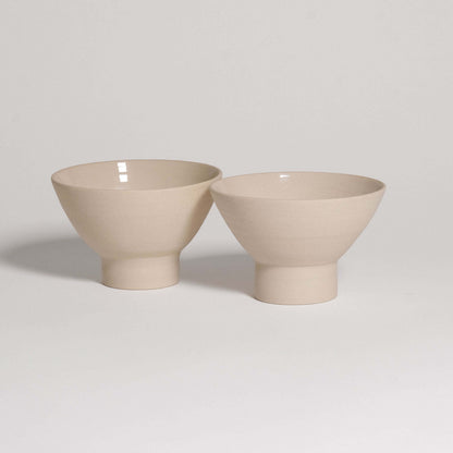 Small matte dessert bowls with sculptural shape, perfect for desserts and side dishes, made in Frankfurt.
